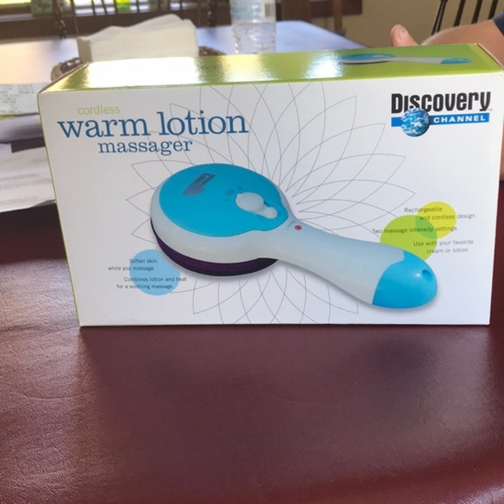 Discovery Channel warm lotion massager
